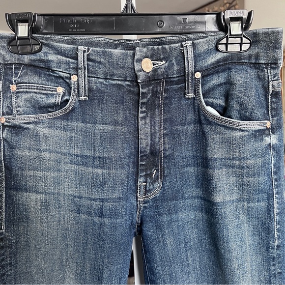 MOTHER The Looker Crop Jeans SZ 26 On the Edge Wash Skinny Classic Casual - Picture 5 of 10